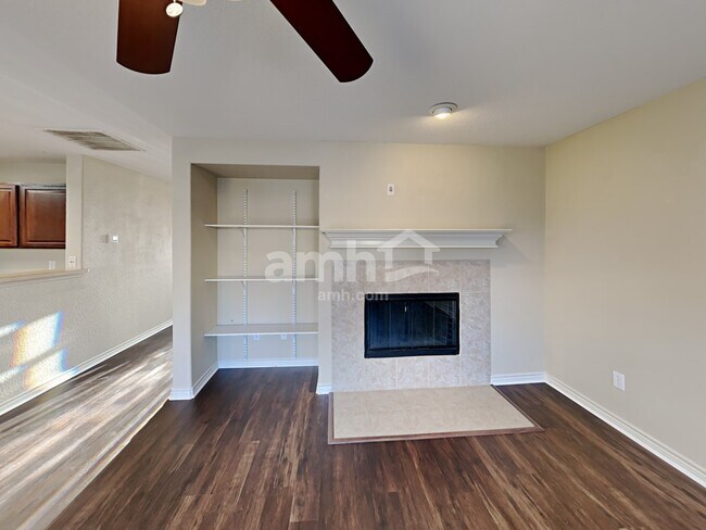 Foto del edificio - 5336 Freestone Drive