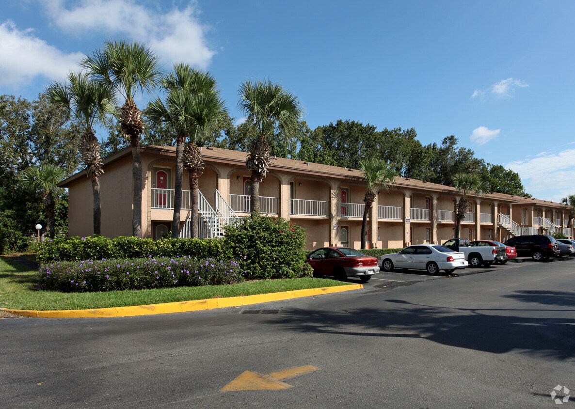 Casienna Apartment Homes Apartments Orlando, FL