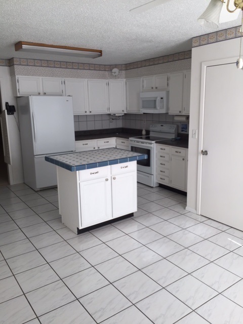 Foto del edificio - 2 Bed 2 Bath Home
