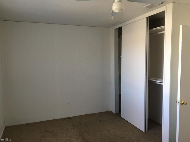 Building Photo - 4 br, 2 bath House - 2250 Serena Hills Dr
