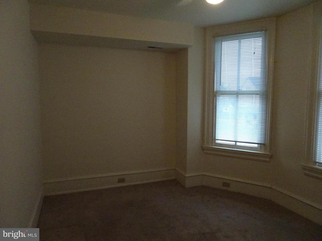 Primary Photo - 200 Jefferson St
