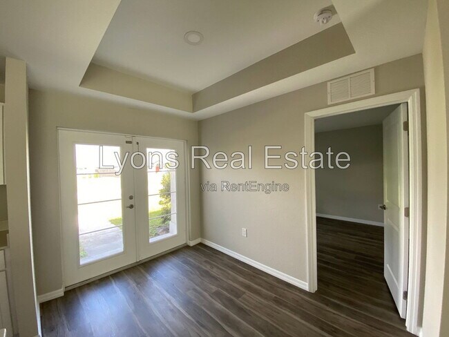Foto del edificio - 2821 NW 6th Pl