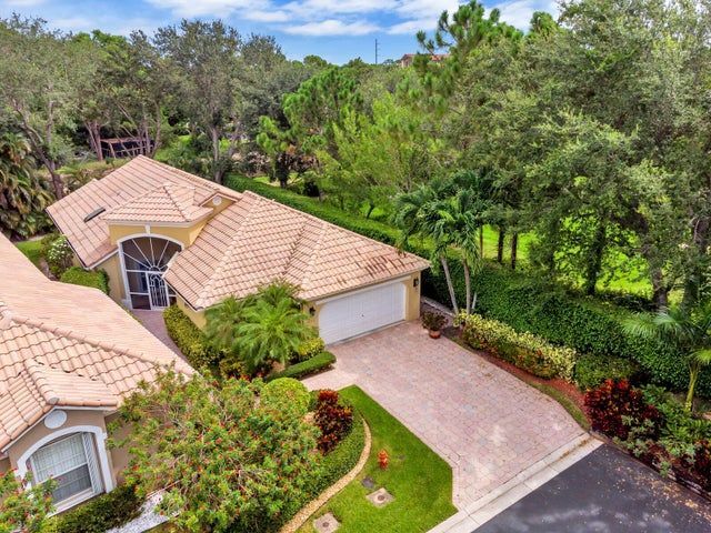 Foto del edificio - 5153 Brookview Dr