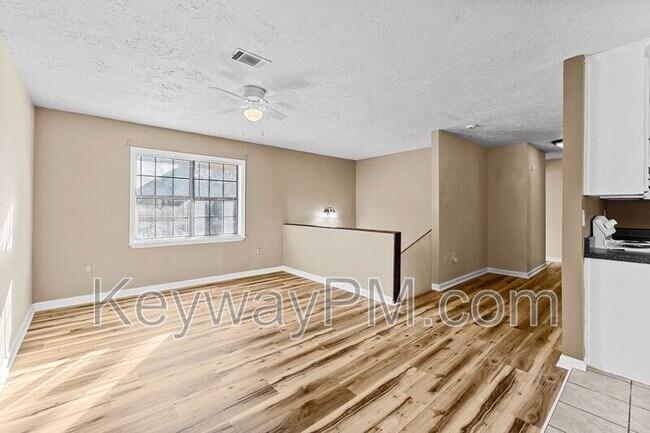 Foto del edificio - 2835 Butler Manor Dr