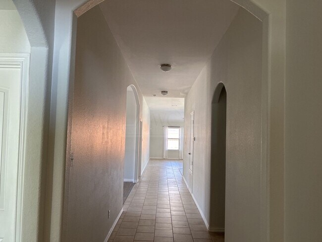 Building Photo - 6311 Serpentine Drive, Killeen