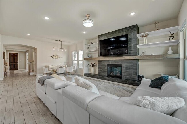 Foto del edificio - 17012 Pleasanton Cove