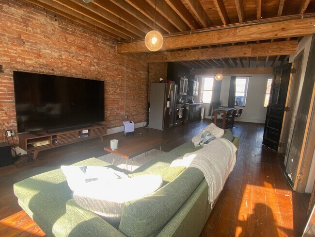 Foto del edificio - 3711 Butler St