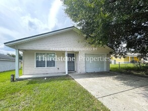 Building Photo - 9248 8th Ave
