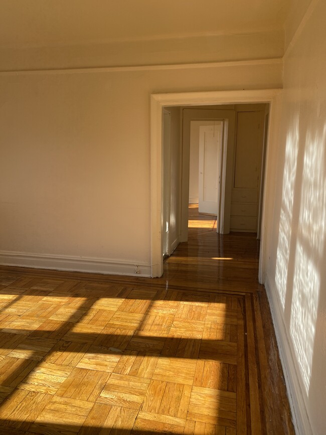 Building Photo - 149 Wilkinson Ave