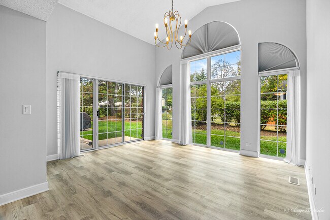 Foto del edificio - 522 W Happfield Dr