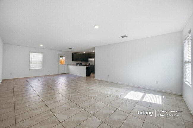 Foto del edificio - 3801 Harper St