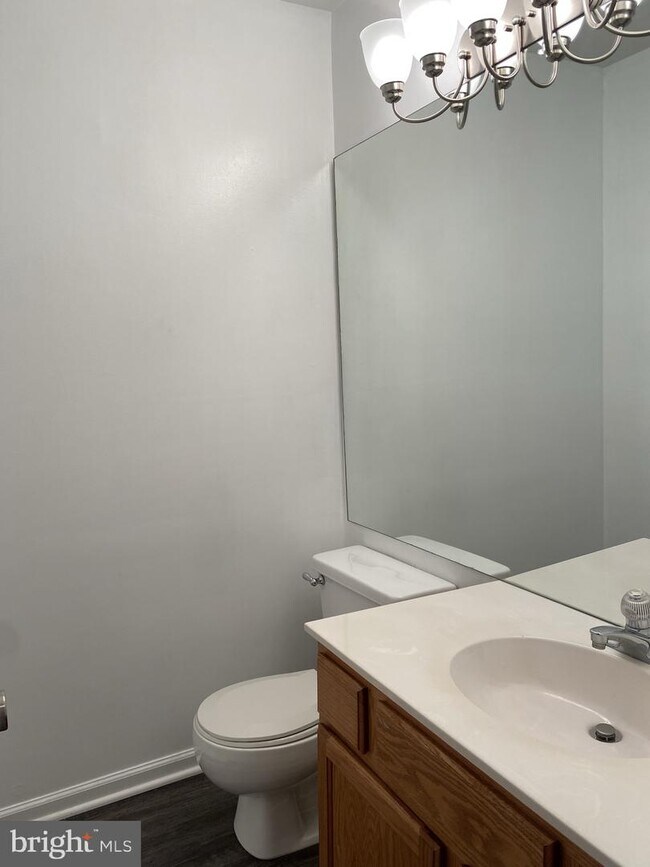 Foto del edificio - 8238 Winstead Pl