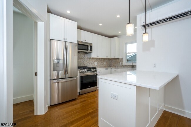 Foto del edificio - 367 N Stiles St