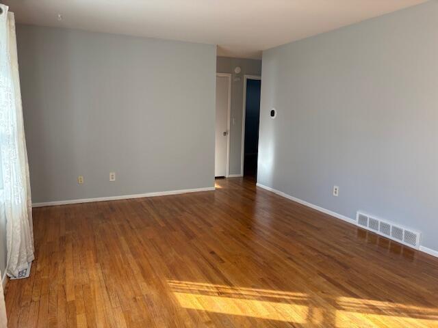 Building Photo - 3300 Fernwood Ave