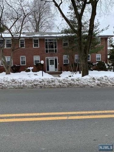 Building Photo - 2-6 Fair Lawn Ave