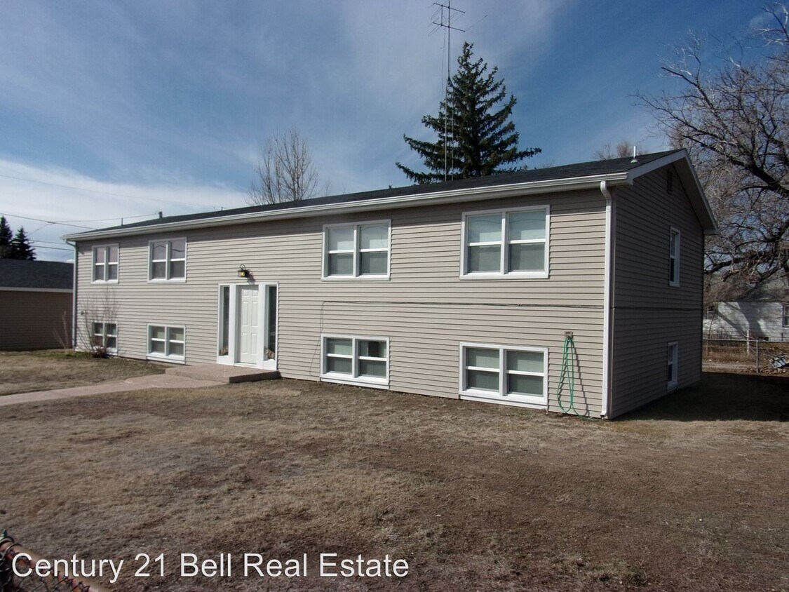Foto principal - 914 Hot Springs Ave