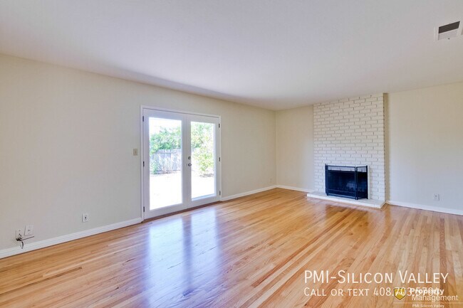 Foto del edificio - 807 Killarney CT: Great Home!