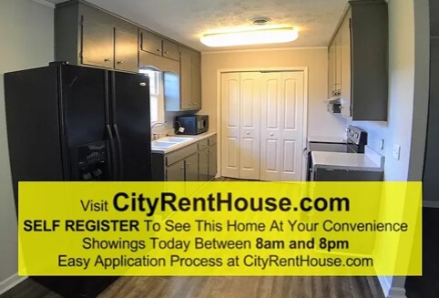 Building Photo - Super 3 bedroom ranch style home