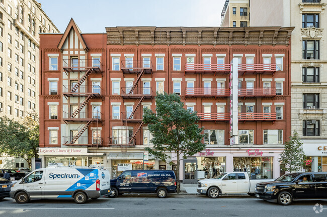 Building Photo - 2270-2276 Broadway