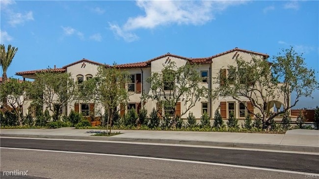 Building Photo - 28220 Highridge Rd