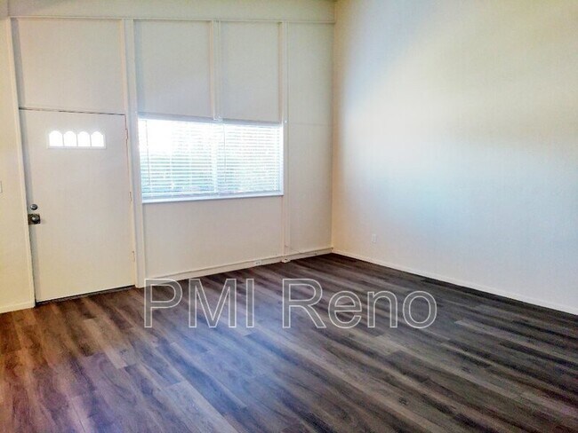 Foto del edificio - 11153 Green Mountain St