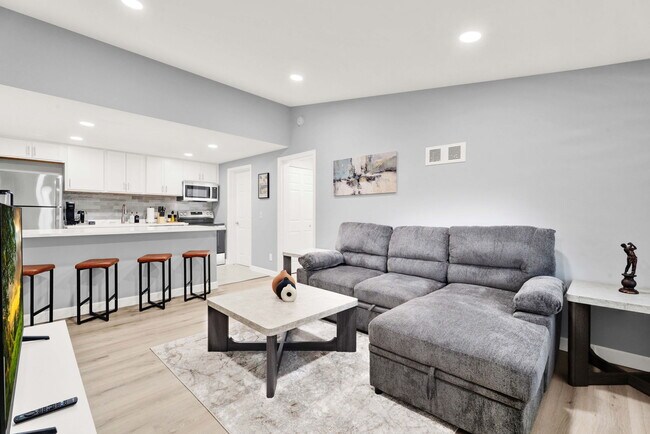 Foto del edificio - Roanoke Villas Apartments