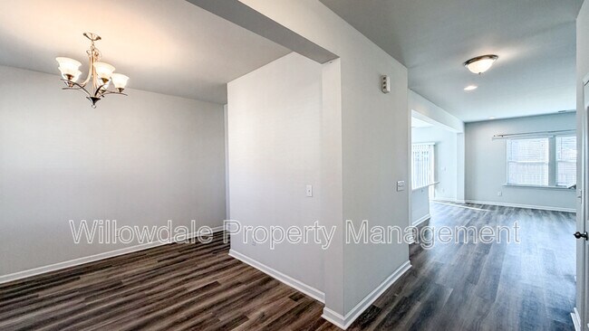 Building Photo - 993 Deaton Dr