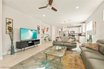 Building Photo - 12250 Canal Grande Dr