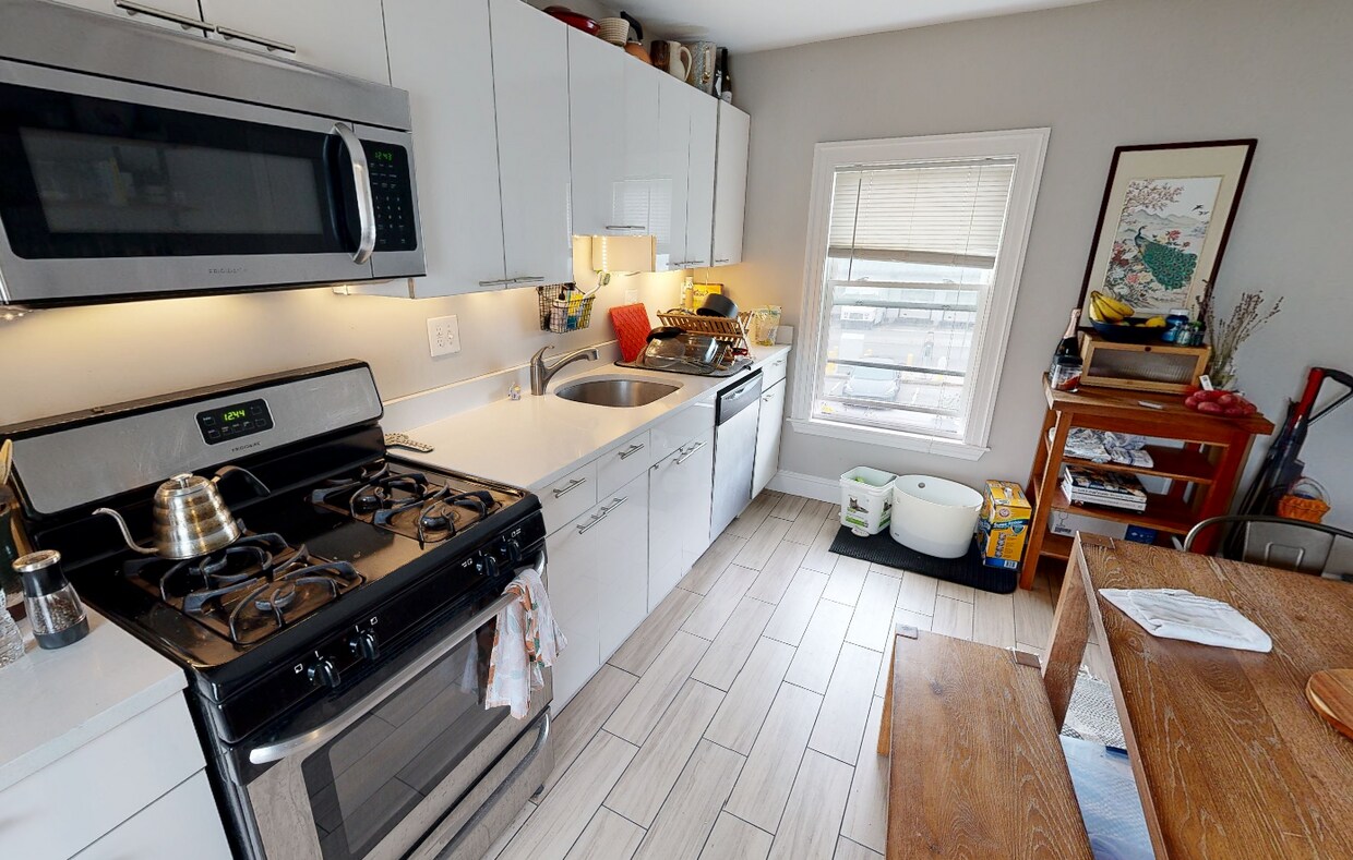 Foto principal - 13 Pleasant St