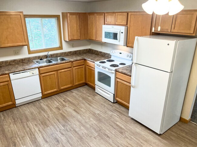 Foto del edificio - Highland Meadows Apartments