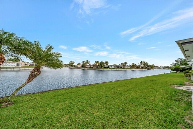 Foto del edificio - 8502 NW 59th St