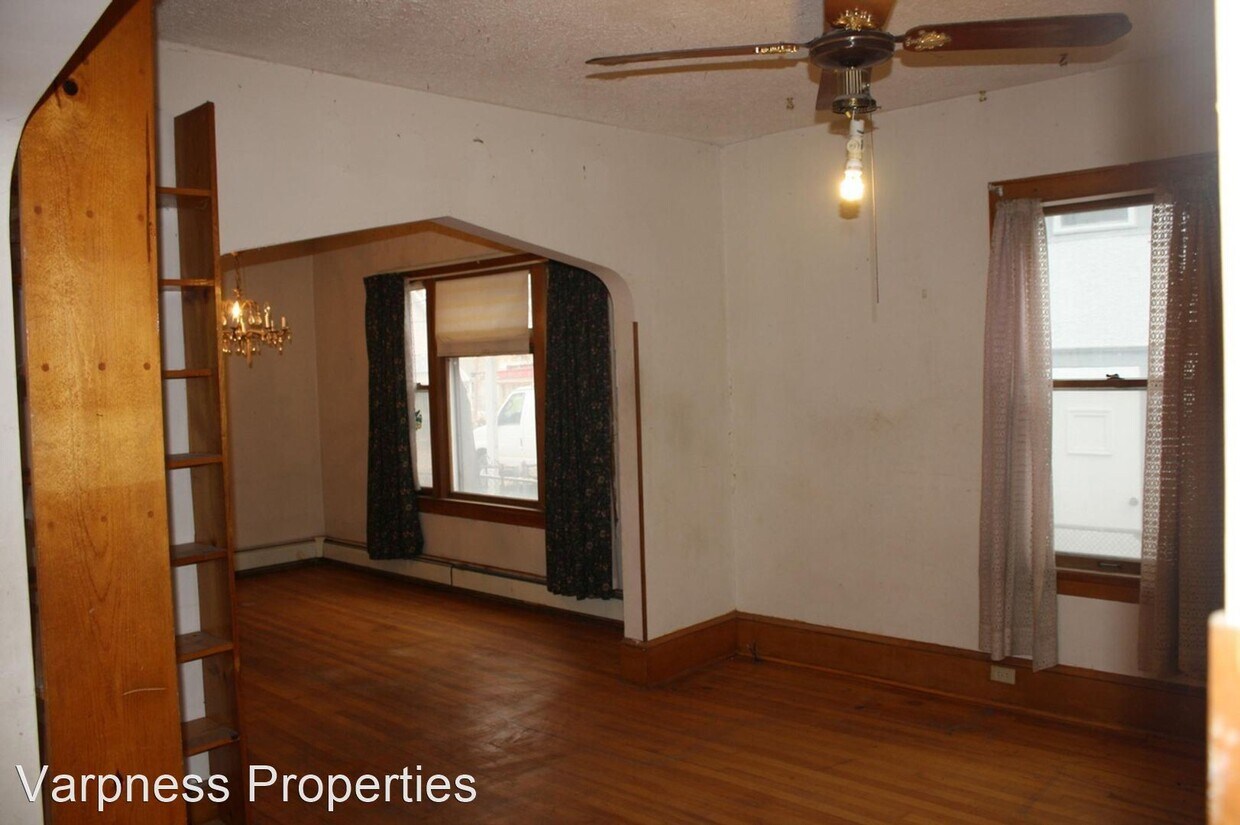 Building Photo - 4 br, 1 bath House - 2608 Plymouth Ave N