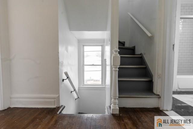 Foto del edificio - 410 Chadwick Ave