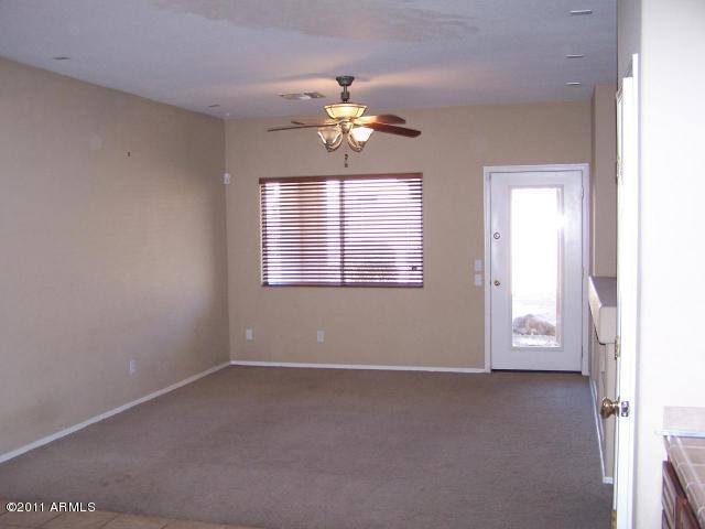 Building Photo - 12522 W Jefferson St