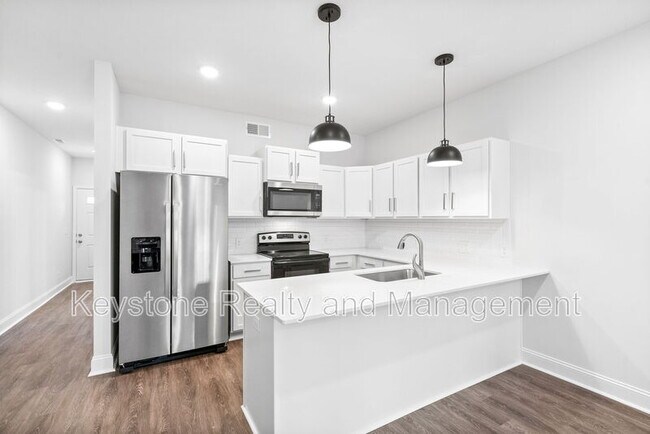 Foto del edificio - 760-D-102 Tracy Ln