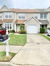 Building Photo - 144 River Walk Ct
