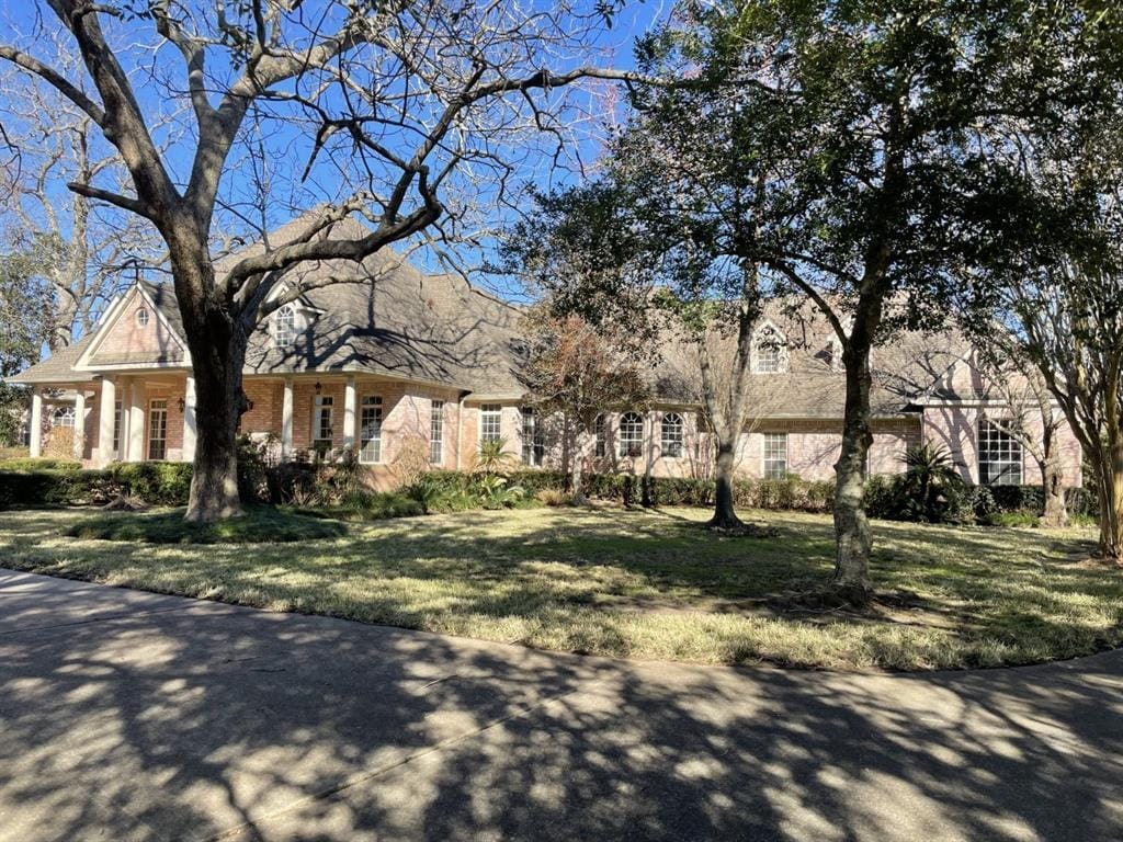 Primary Photo - 3665 Maranatha Dr