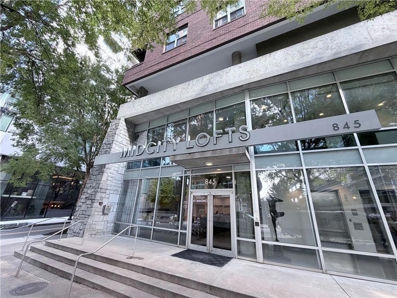 Photo - 845 Spring Street NW Unit 524