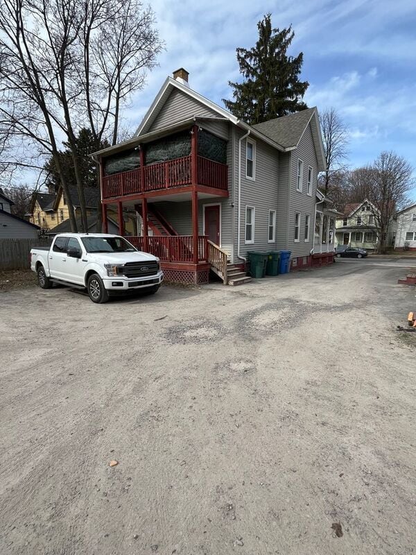 Foto del edificio - 353-355 Pearl St