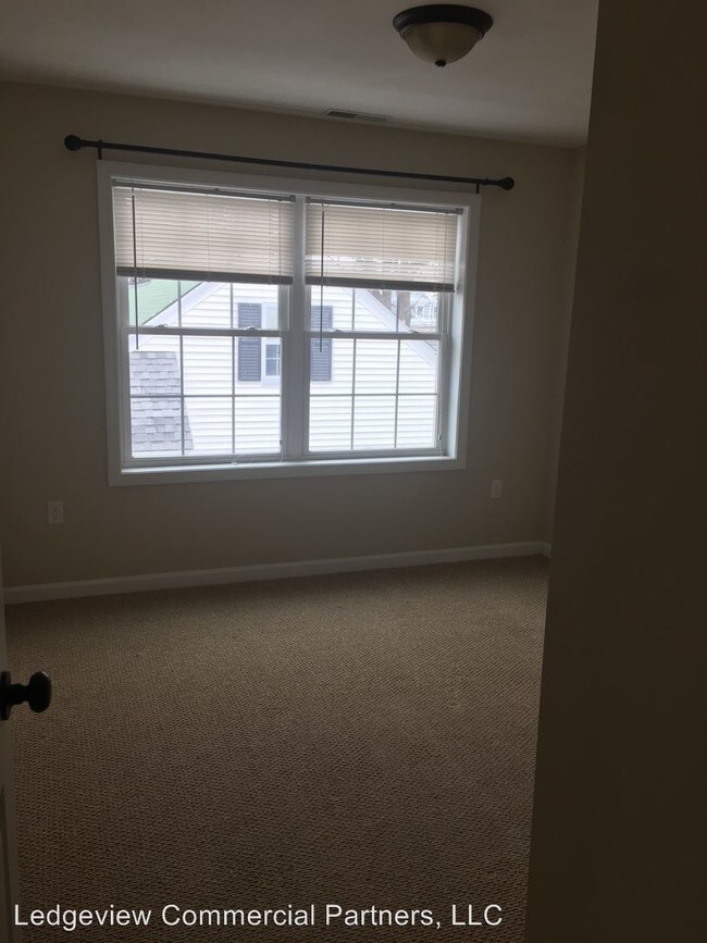 Foto del edificio - 238 Ash St