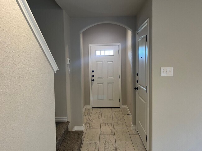 Foto del edificio - 6302 Luglio Ln