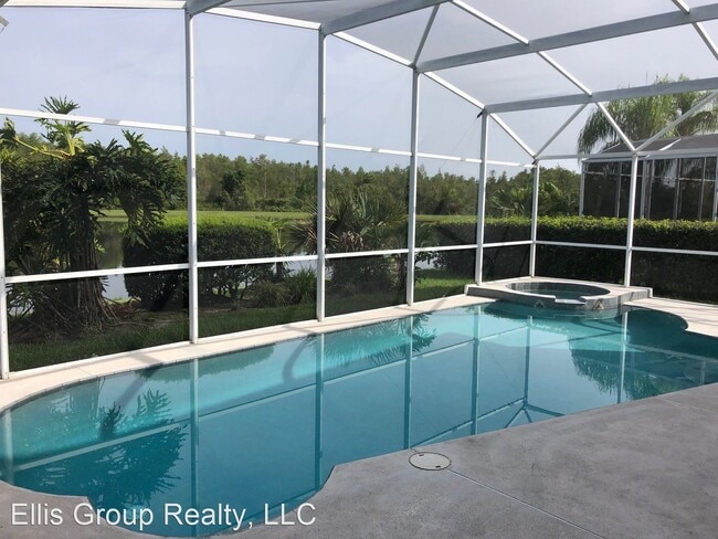 Building Photo - 5 br, 3.5 bath House - 840 Lake Biscayne Way