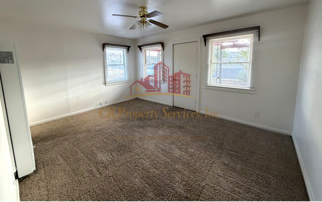 Foto del edificio - 907 Valley View Ave
