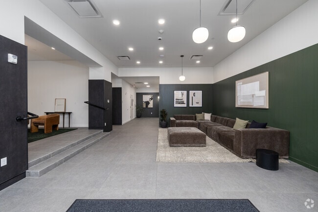 Lobby - Curio 269
