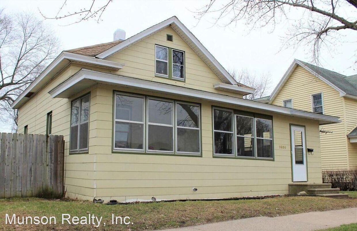 Building Photo - 4 br, 2 bath House - 1606 Denton St.