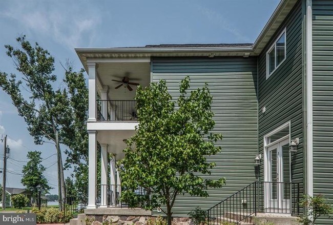 Foto del edificio - 1308 Monroe Bay Ave