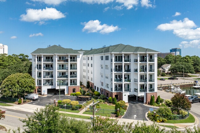 Lesner Cove Condominiums