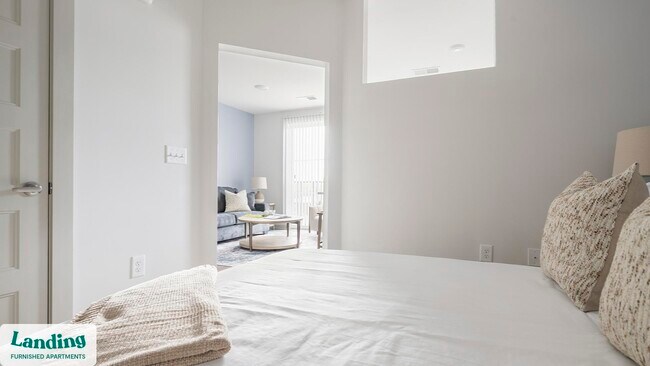 Foto del edificio - 340 W 25th St