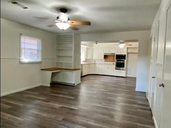 Foto del edificio - 3505 46th St