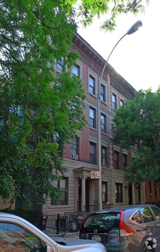 Building Photo - 409-421 14th St